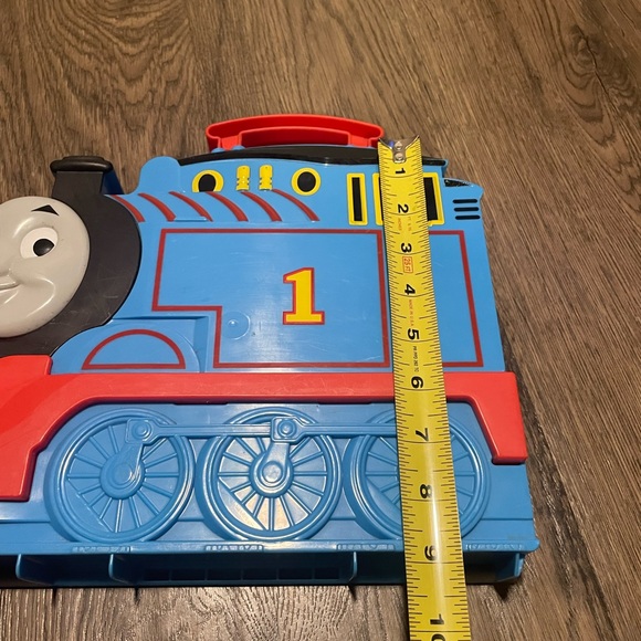 2014 Mattel Thomas the Train Carrying Case & Mixed Train Lot - Picture 6 of 10